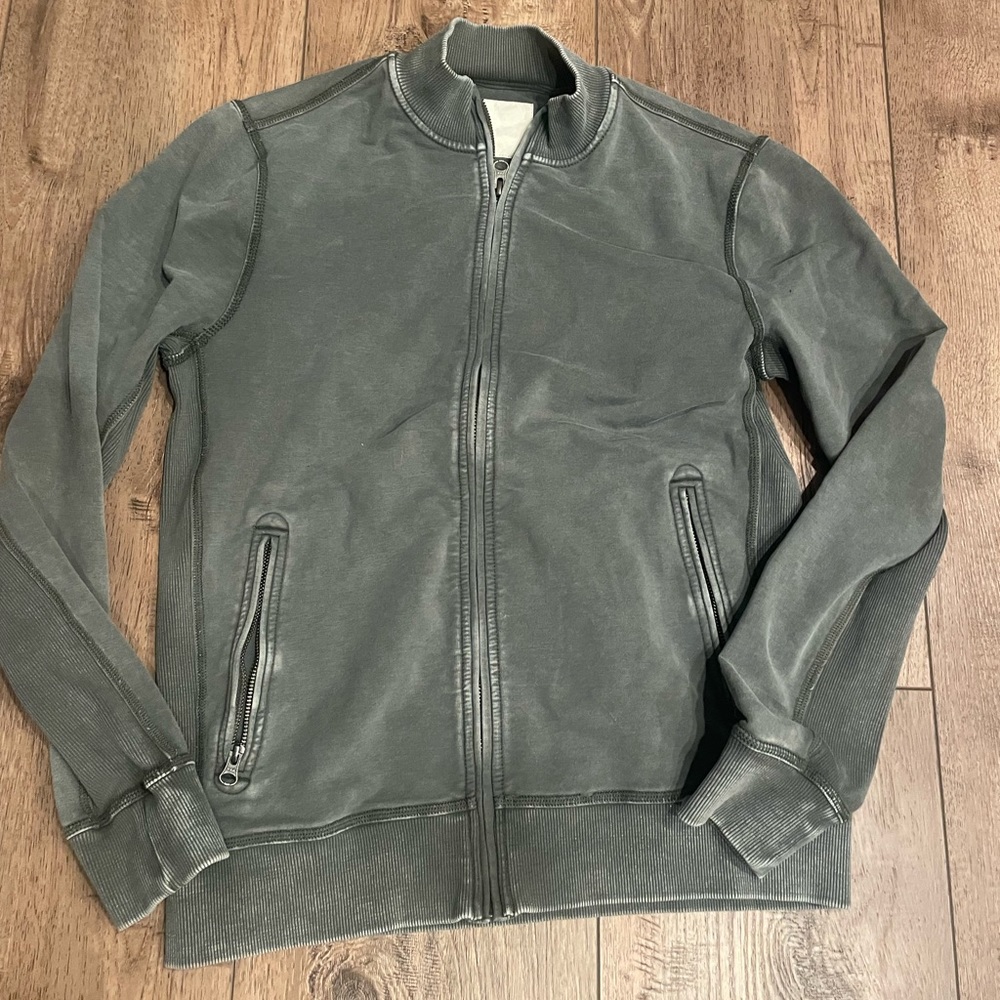 Mills supply zip up coat